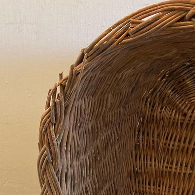 LOT 322: Esmond Slumberest Blanket in Original Box, Beacon Winsor Blanket in Original Box, Large Wicker Basket and Three Vintage Umbrellas