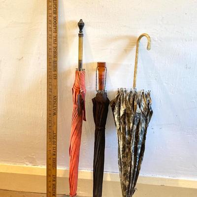 LOT 322: Esmond Slumberest Blanket in Original Box, Beacon Winsor Blanket in Original Box, Large Wicker Basket and Three Vintage Umbrellas