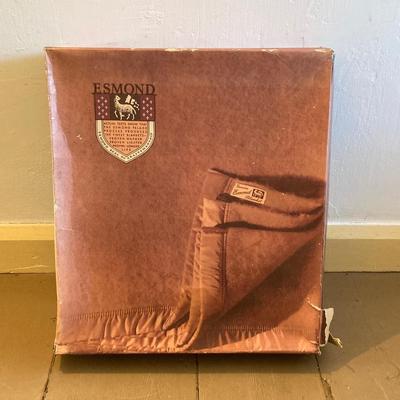 LOT 322: Esmond Slumberest Blanket in Original Box, Beacon Winsor Blanket in Original Box, Large Wicker Basket and Three Vintage Umbrellas