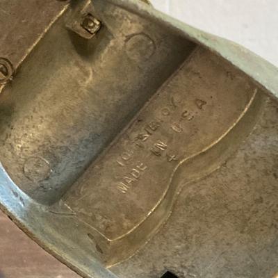 LOT 323: Vintage Toy Collection - Tootsie Toy Military Jeep, Miniature Tools, Stock Market Investor Bank, Western Union Dolly Gram, Soma...