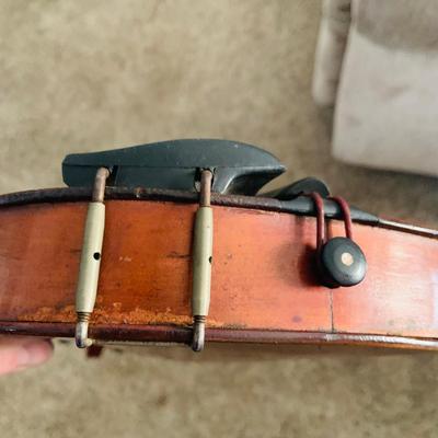 LOT 329: Vintage/Antique Facsimile Stradivarius Violin Stamped 1727 With Bows and Wooden Case