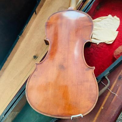LOT 329: Vintage/Antique Facsimile Stradivarius Violin Stamped 1727 With Bows and Wooden Case