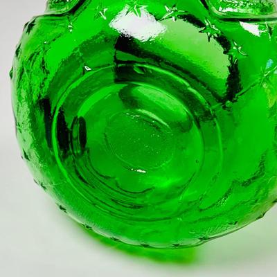 LOT 330: Vintage Clevenger Brothers 18-19th Century Glass Reproduction Amethyst and Green Amber Pitchers, and Amber Bowl