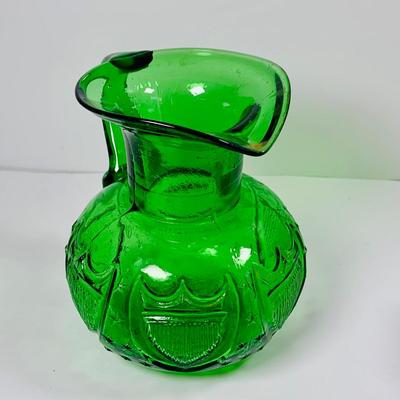 LOT 330: Vintage Clevenger Brothers 18-19th Century Glass Reproduction Amethyst and Green Amber Pitchers, and Amber Bowl