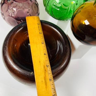 LOT 330: Vintage Clevenger Brothers 18-19th Century Glass Reproduction Amethyst and Green Amber Pitchers, and Amber Bowl