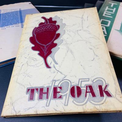 LOT 333: Antique and Vintage Oak (Glassboro State University) Year Books Two from the 1920 and 6 from the 40's and 50's