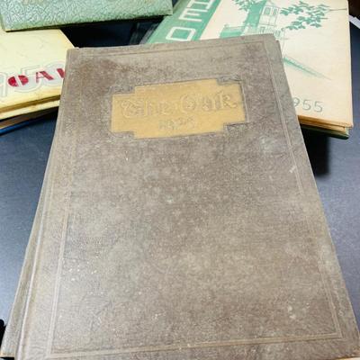 LOT 333: Antique and Vintage Oak (Glassboro State University) Year Books Two from the 1920 and 6 from the 40's and 50's