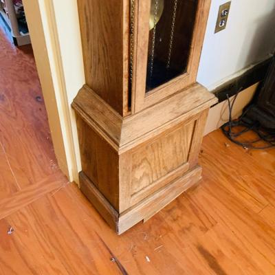 LOT : Vintage King Arthur Clock Company Grandfather Clock