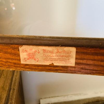 LOT : Vintage King Arthur Clock Company Grandfather Clock