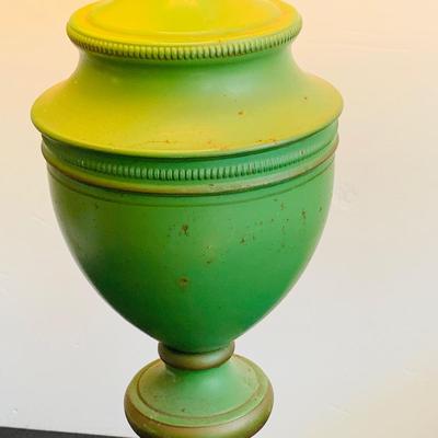 LOT 337: Vintage Green Metal Tolware Table Lamp