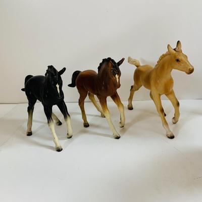 LOT 344: Western Collection Including Old West Visions Native Ameican Figurines and Napco Ceramic Horses