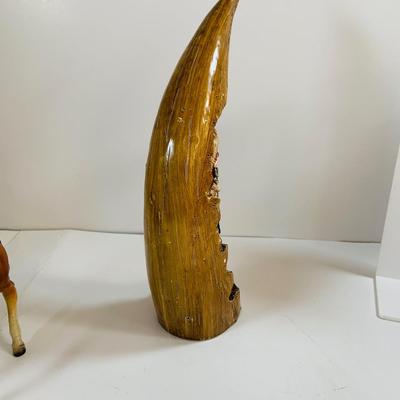 LOT 344: Western Collection Including Old West Visions Native Ameican Figurines and Napco Ceramic Horses