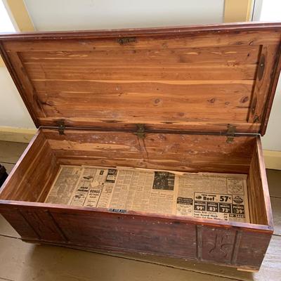 LOT 348: Forest Park Line Vintage/Antique Cedar Chest