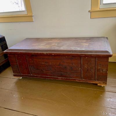 LOT 348: Forest Park Line Vintage/Antique Cedar Chest
