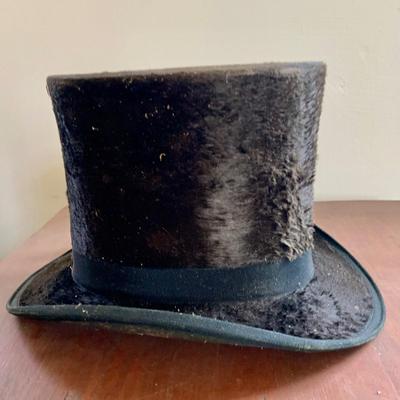 LOT 350: Vintage/Antique Hats - Seeds Stovepipe Top Hat, Replicia Confederate States of America Hat and Austrianila Miltrary Forces Hat