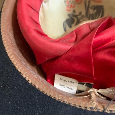 LOT 351: Collection of Vintage Cowboy hats