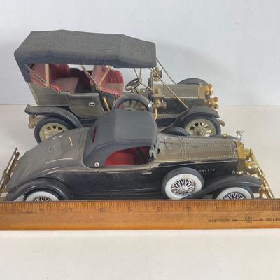 LOT 355: Collection of Vintage Rolls Royce Car Radios