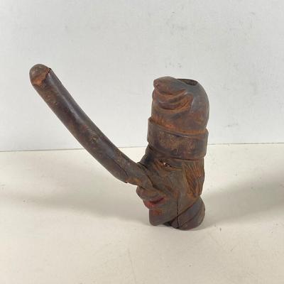 LOT 362: Collection of Nine Vintage / Carved Pipes with Paladin Pipe Tobacco Canister