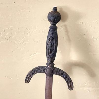 LOT 366: Antique / Vintage Ornate Sword