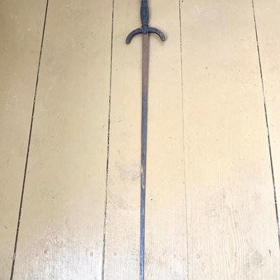 LOT 366: Antique / Vintage Ornate Sword