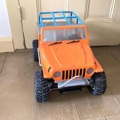 LOT 372: Large Radio Controlled Nylint Rock Crawler Jeep