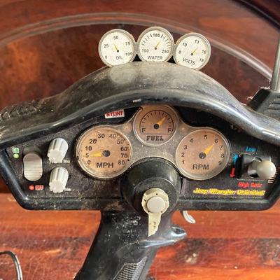 LOT 372: Large Radio Controlled Nylint Rock Crawler Jeep