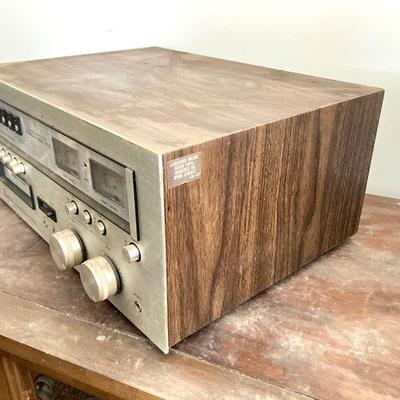 LOT 375: Vintage Thomas Model No. 2000 Stereo 8 Track Tape Deck