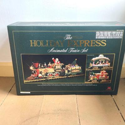 LOT 378: The Holiday Express Animated Train Set No. 380 in Original Box