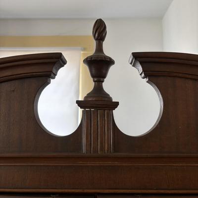 LOT 379: Vintage China Cabinet