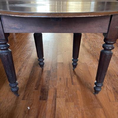 LOT 382: Antique Table (wooden slides & wheels), 2 set of 4 Vintage Chairs