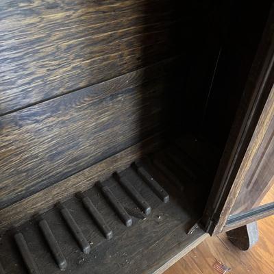 LOT 384: Vintage Wooden Gun Cabinet