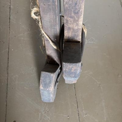 LOT 392: Antique Wooden Bar Clamps