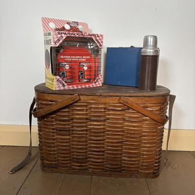 LOT 396: Vintage Hawkeye Basket Refrigerator, Spark Coal, Grill & Blue Metal Lunch Box w/Thermos