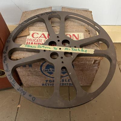 LOT 398: Vintage 8MM Mansfield Portable Action Editor, Revere Camera Co. Model 85 8MM Projector * More