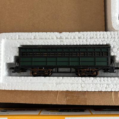 LOT 405: Bachman American Heritage HO Scale "The John Bull" Train Set