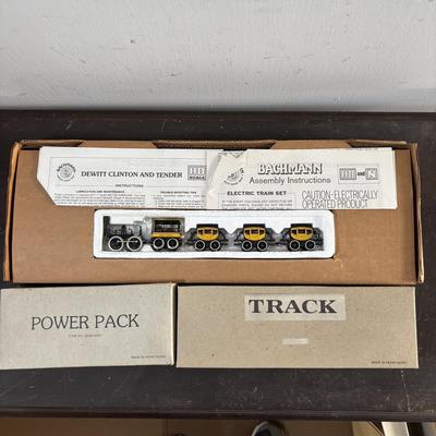 LOT 406: Bachman American Heritage HO Scale "The DeWitt Clinton" Train Set
