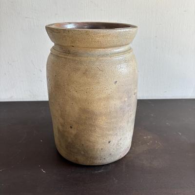 LOT 414: Antique Salt Glaze Lidded Crock & Brown Glaze Stoneware Crocks