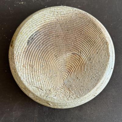 LOT 414: Antique Salt Glaze Lidded Crock & Brown Glaze Stoneware Crocks