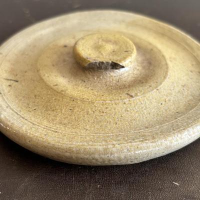 LOT 414: Antique Salt Glaze Lidded Crock & Brown Glaze Stoneware Crocks