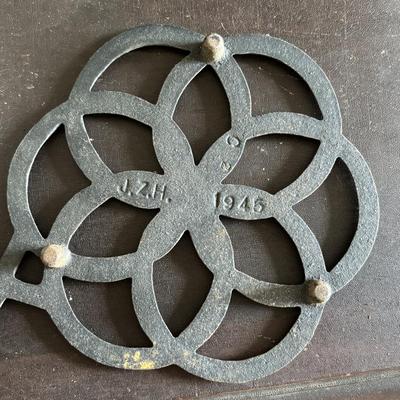 LOT 415: Vintage Tins: Tetley Tea Bags, Princess Hard Candies, Jane Parker Potato Chips, H. Fox & Co. Double Sided Glass Bottle/Bank...