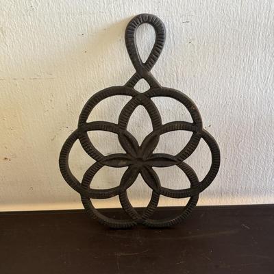 LOT 415: Vintage Tins: Tetley Tea Bags, Princess Hard Candies, Jane Parker Potato Chips, H. Fox & Co. Double Sided Glass Bottle/Bank...