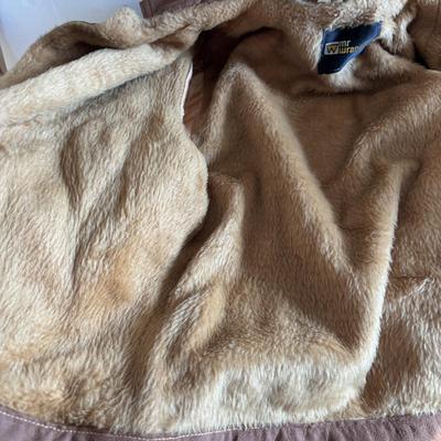 LOT 417: Vintage 70s Mr. Wrangler Jacket Size L (42-44)