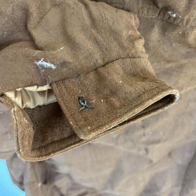 LOT 417: Vintage 70s Mr. Wrangler Jacket Size L (42-44)