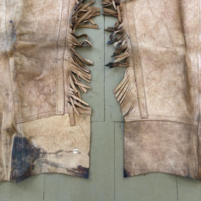 LOT 419: Vintage Western Leather Chaps