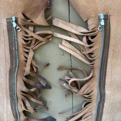 LOT 419: Vintage Western Leather Chaps