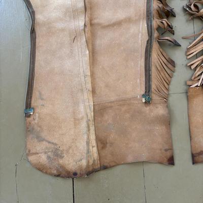 LOT 419: Vintage Western Leather Chaps