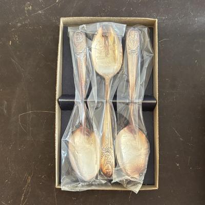 LOT 420: Clevenger Bros. White Horse Historical Society Amethyst Bottle, Holly City Bottle & Paper Weight President Spoon Collection,...