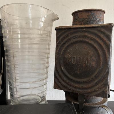 LOT 422: Vintage Kodak Collection: Dark Room Lantern, Dark Room Footed Beaker & No. 1A Pocket Camera