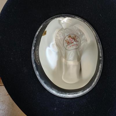 LOT 432: Assortment of Vintage Cowboy. Western Style Hats