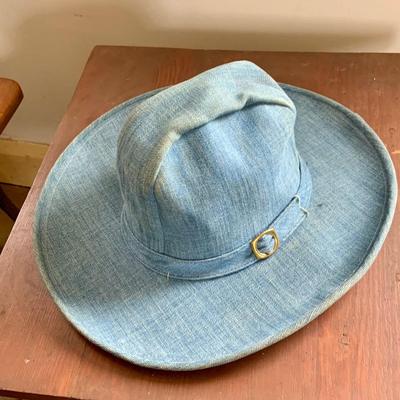 LOT 432: Assortment of Vintage Cowboy. Western Style Hats